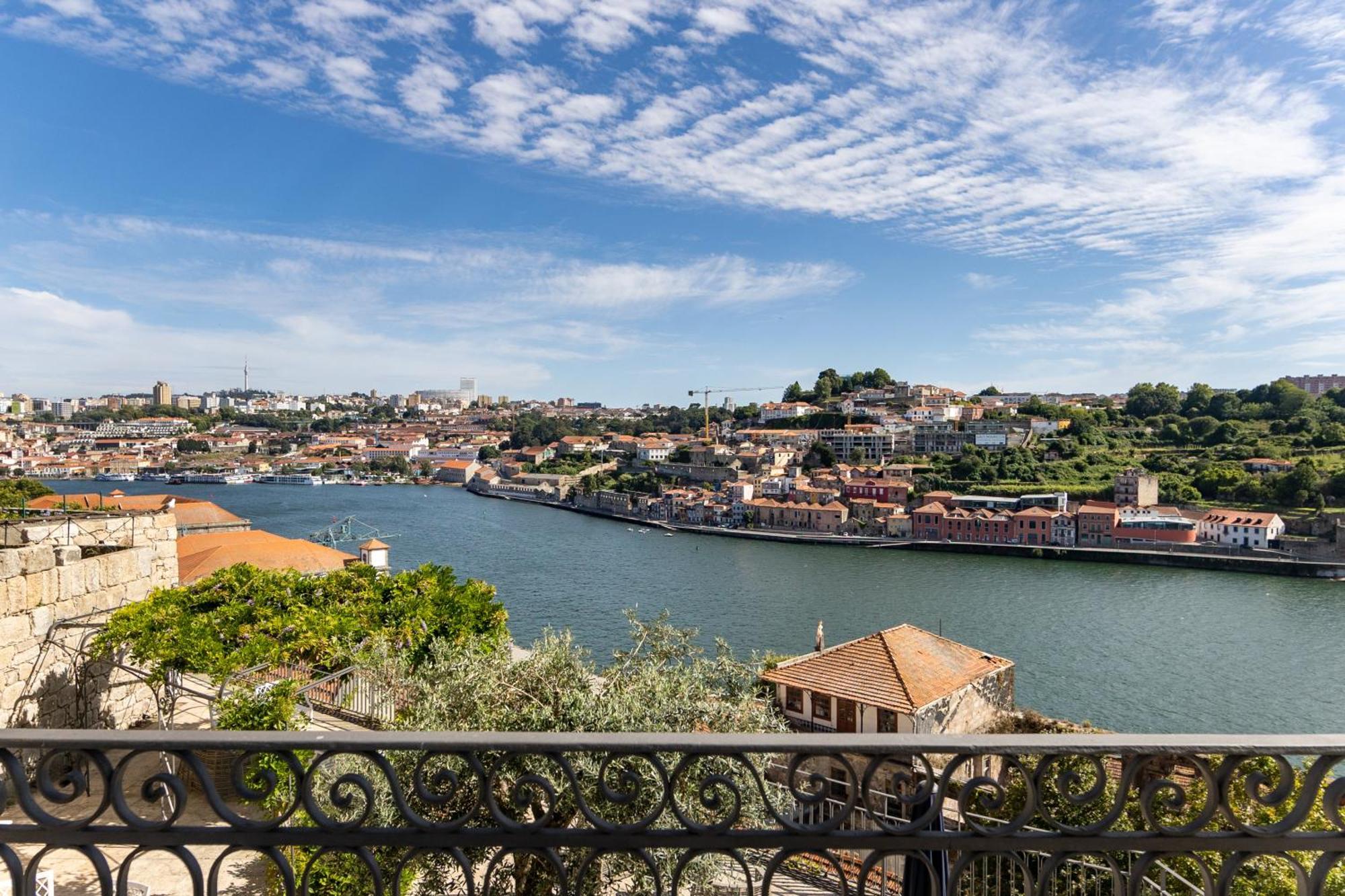 Maison Bleue By Vila Foz Porto Exterior photo